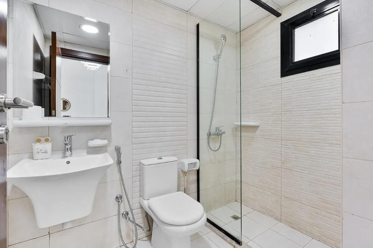 Chic & Cozy 1Br Apt With Pool And Gym Access Dubai