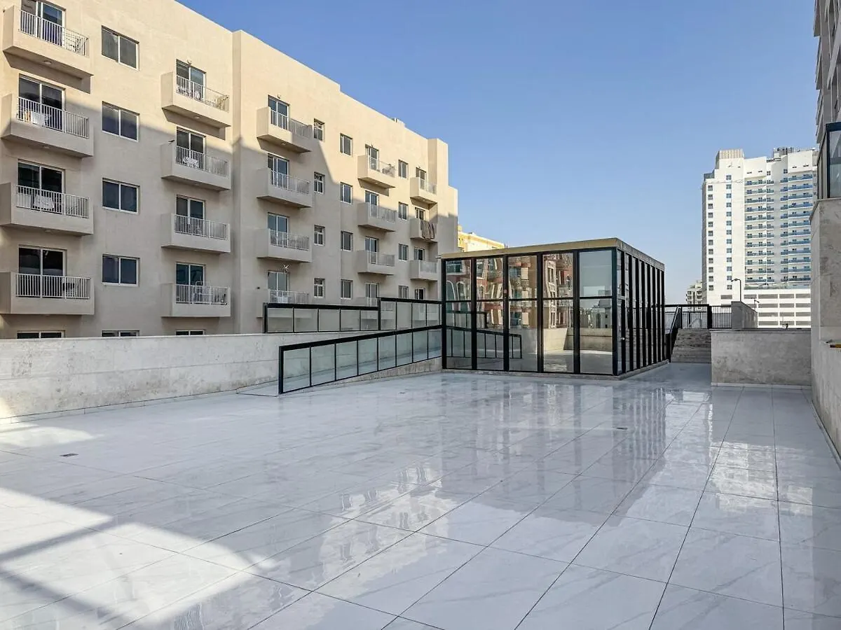 Chic & Cozy 1Br Apt With Pool And Gym Access Dubai